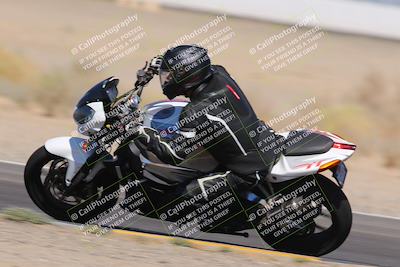 media/Oct-09-2022-SoCal Trackdays (Sun) [[95640aeeb6]]/Turn 15 Inside Distant Pans (1145am)/